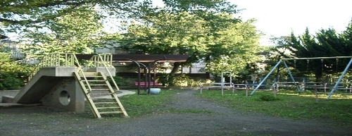 ファミール杉並・堀ノ内ガーデンテラス 公園