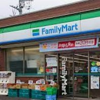 ファミール杉並・堀ノ内ガーデンテラス コンビニ