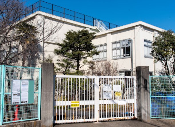 ファミール杉並・堀ノ内ガーデンテラス 小学校