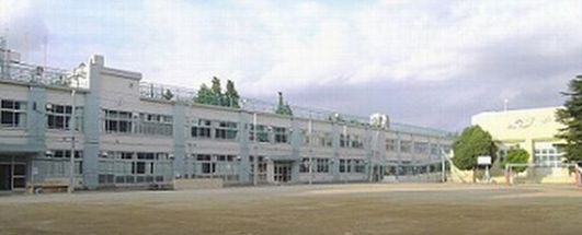 ファミール杉並・堀ノ内ガーデンテラス 中学校