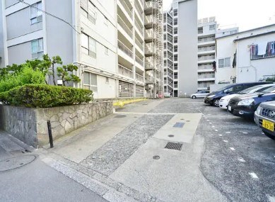 祐天寺第二コーポラス 共用部写真（エントランス）
