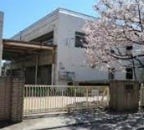 アデニウム川崎桜川公園 中学校