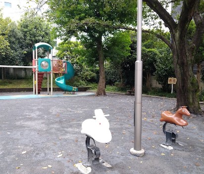 ラ・フォルム目黒原町 公園
