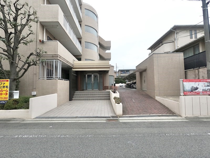 リリファ世田谷上野毛 共用部写真（エントランス）