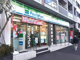 スカイコート市ヶ谷 コンビニ