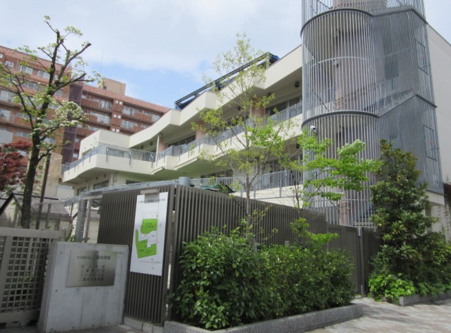 信濃町ハイム 幼稚園