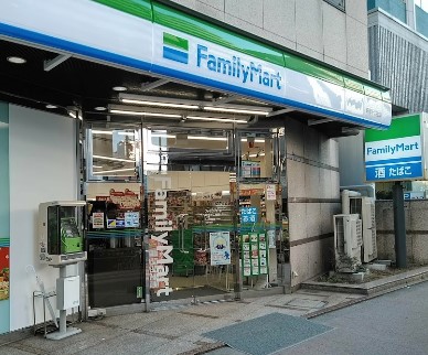 東建ニューハイツ西新宿 コンビニ