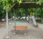 目黒新橋マンション 公園