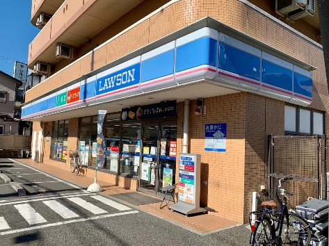 アルティフ・ガーデンズ川崎 コンビニ