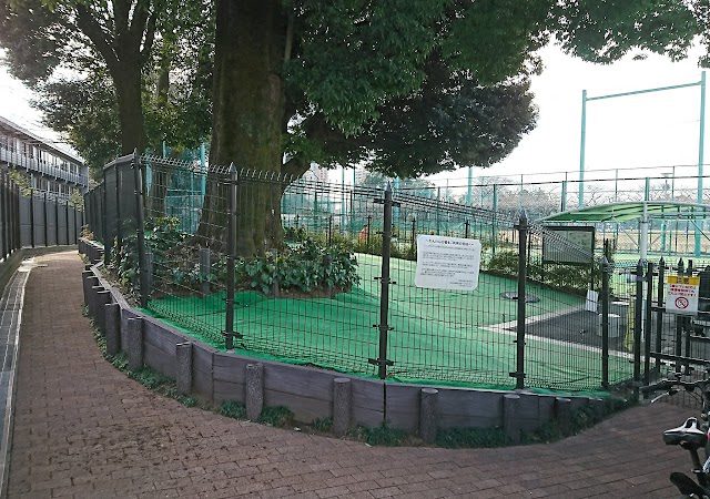 ライオンズマンション護国寺第３ 公園