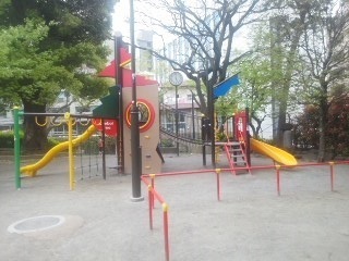 白金タワー 公園