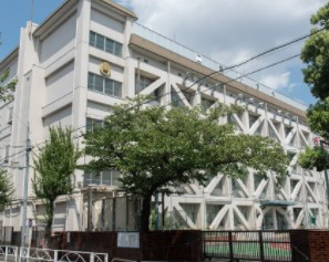 秀和両国レジデンス 小学校