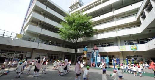 三田シャスターマンション 幼稚園