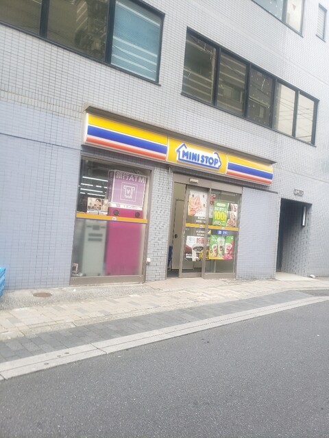 池袋パークタワー コンビニ