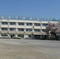 パークシティ弦巻コート・フロント・レジデンス 小学校