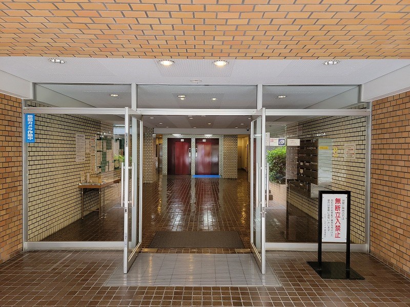 バロール代々木 共用部写真（エントランス）
