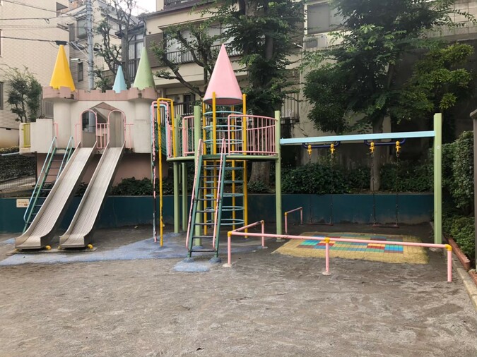 白金台シティハウス 公園
