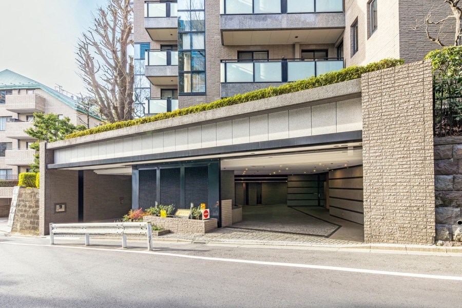 東急ドエル・プレステージ赤坂氷川町 共用部写真（エントランス）