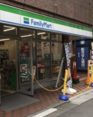 都立大イーストハイツ コンビニ