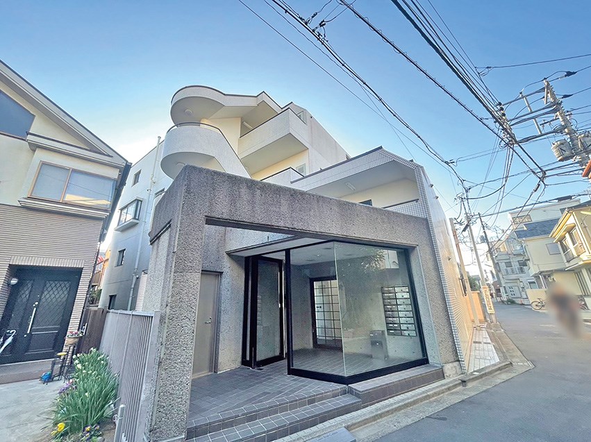 メゾン万里下北沢 現地写真