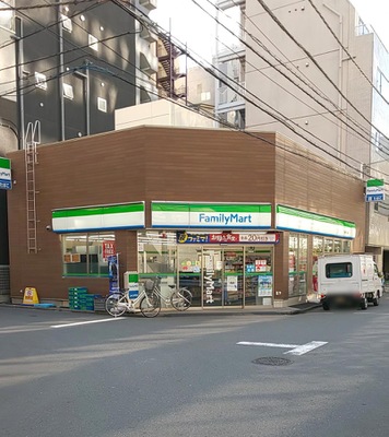 ザ・グランアルト錦糸町 コンビニ