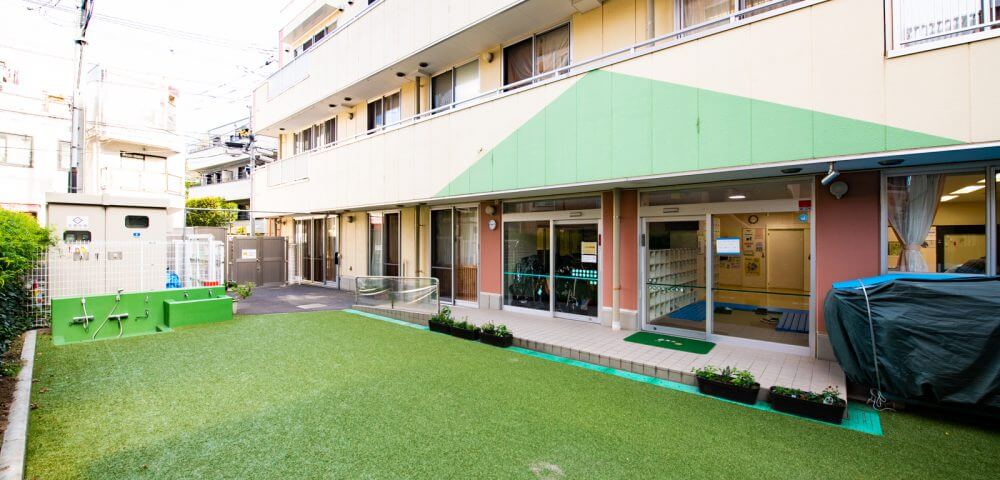 ディオレ西新宿 幼稚園