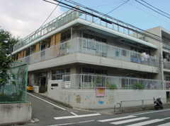 ドルフ目黒 幼稚園