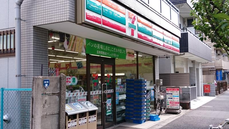 モア・アペックス大森 コンビニ
