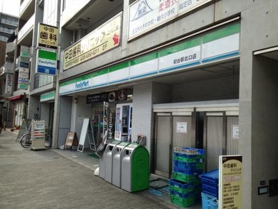 ナビウスオペラ通り コンビニ