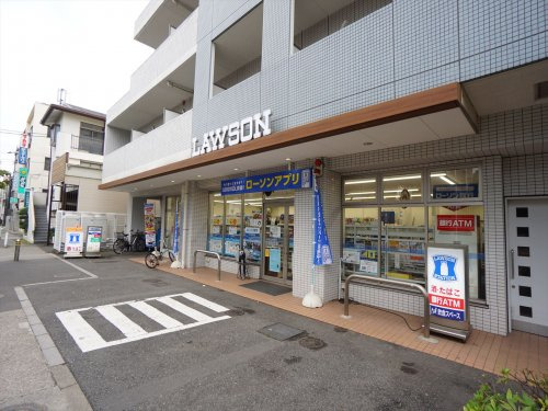 スターロワイヤル下馬 コンビニ