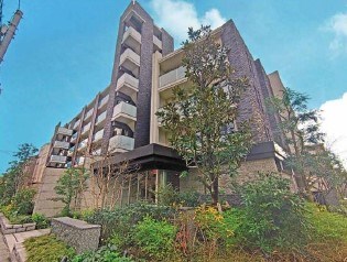 リストレジデンス用賀 現地写真