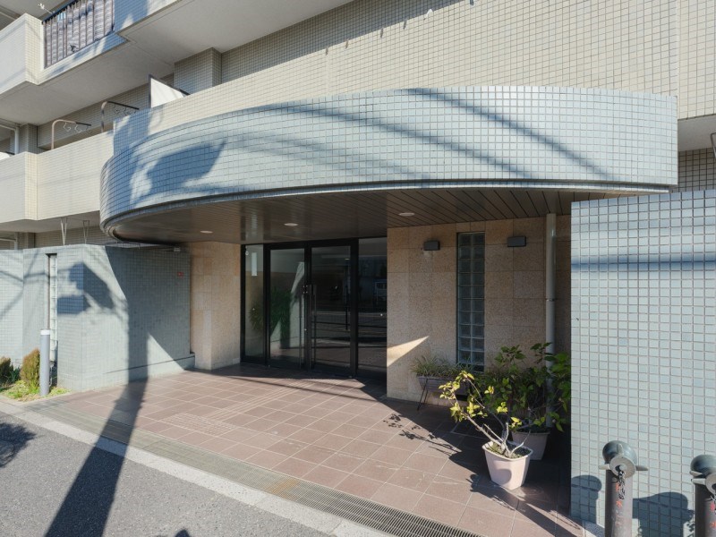 クレストコート杉並宮前 共用部写真（エントランス）