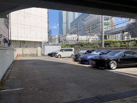 ドルミ代々木 共用部写真（駐車場）