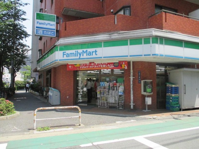 リシェ大井 コンビニ