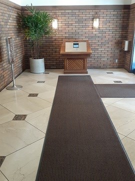 ペアシティ花房山 共用部写真（エントランス）