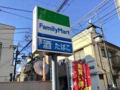 ウェルフェアステージ杉並堀ノ内 コンビニ