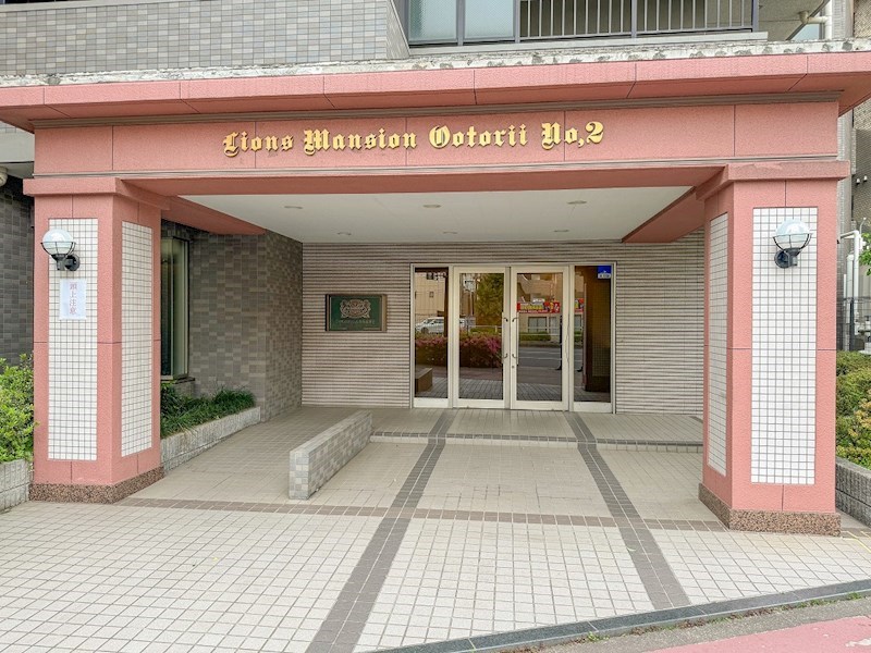 ライオンズマンション大鳥居第２ 共用部写真（エントランス）