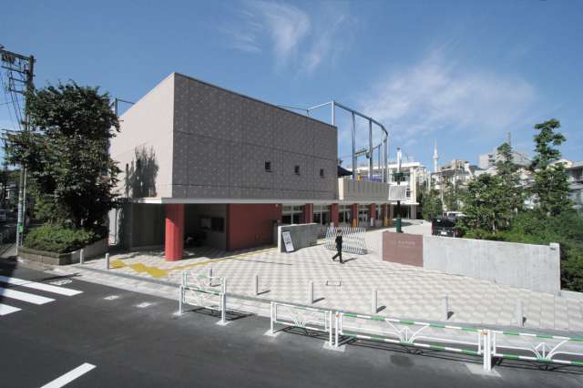 代々木コンド 中学校