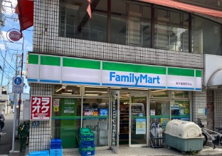 オープンレジデンシア中野新井テラス コンビニ