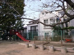 ベルザ南麻布 公園