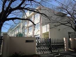 オープンレジデンシア要町 中学校