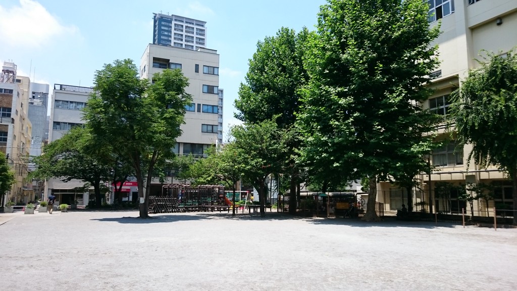 メゾン・ド・ヴィレ浅草橋 公園