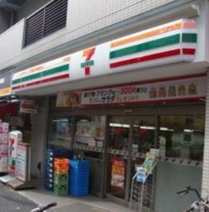 白山サニーハイツ コンビニ