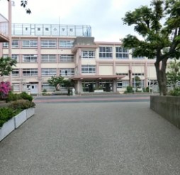 アメニティ大塚 小学校