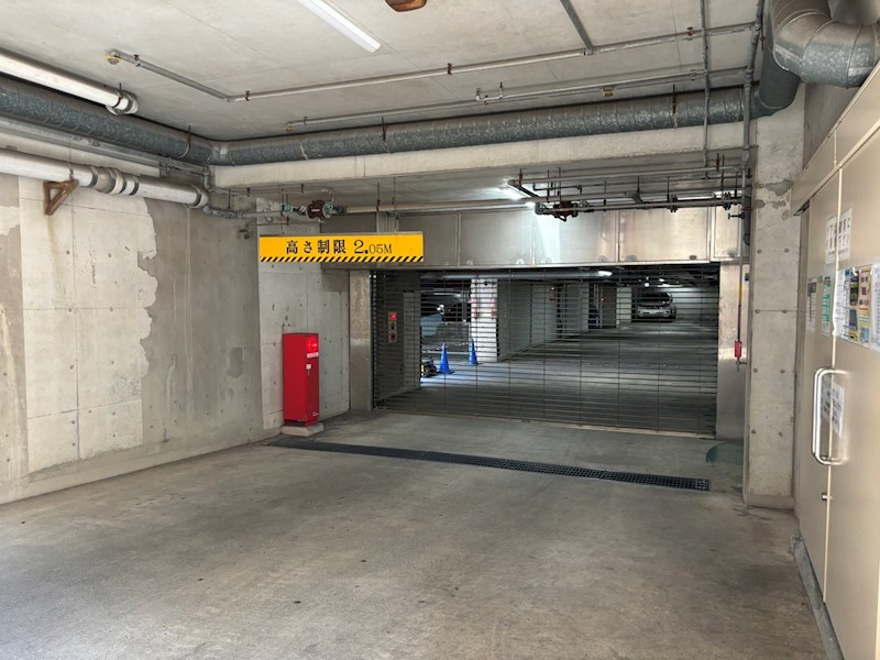パーク・ハイム横濱山手 共用部写真（駐車場）