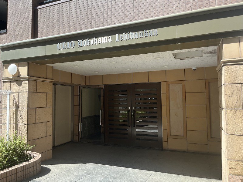 クリオ横浜壱番館 共用部写真（エントランス）