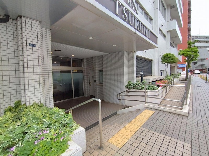 グランドメゾン鶴見 共用部写真（エントランス）