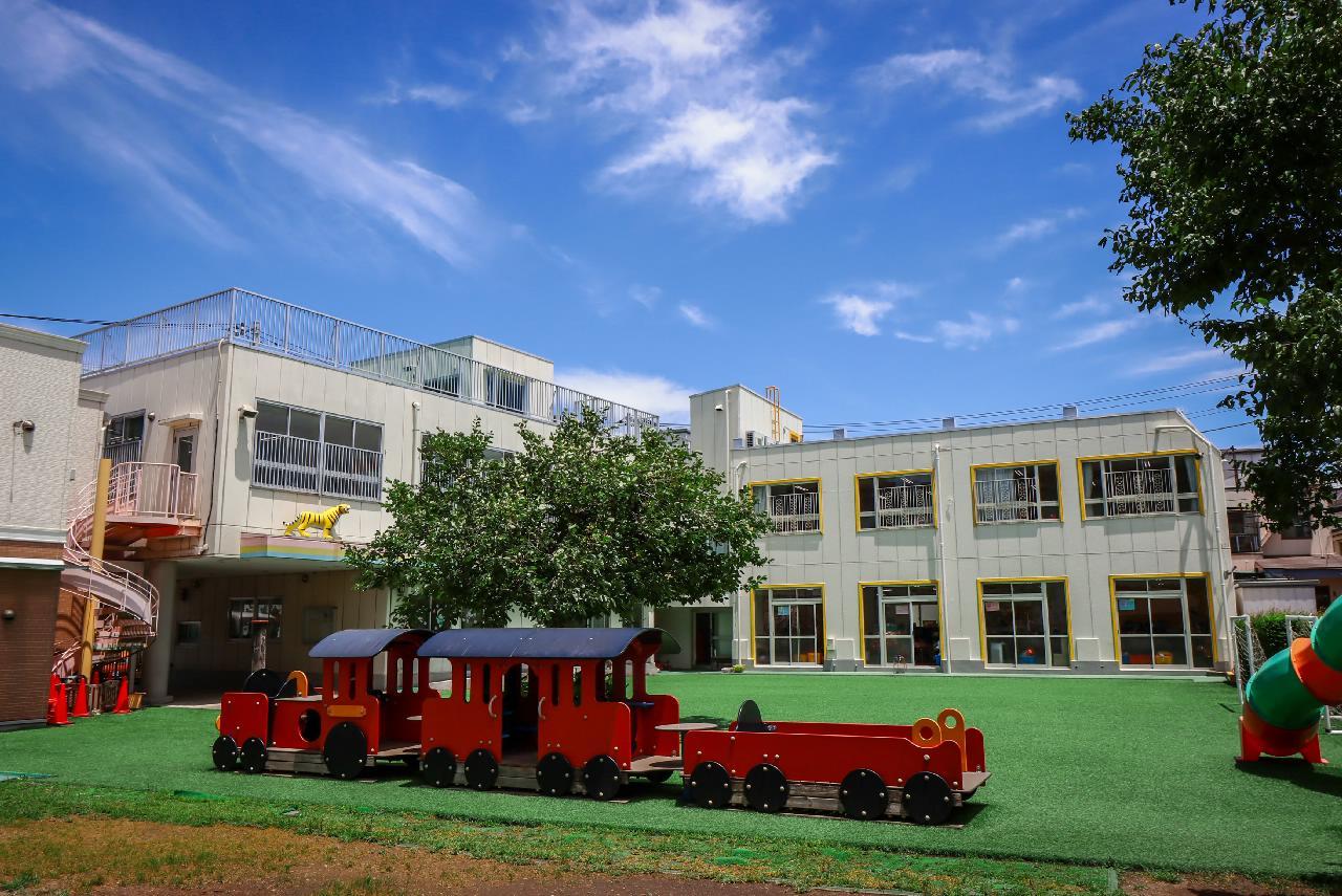 新川崎グランドハイツ 幼稚園