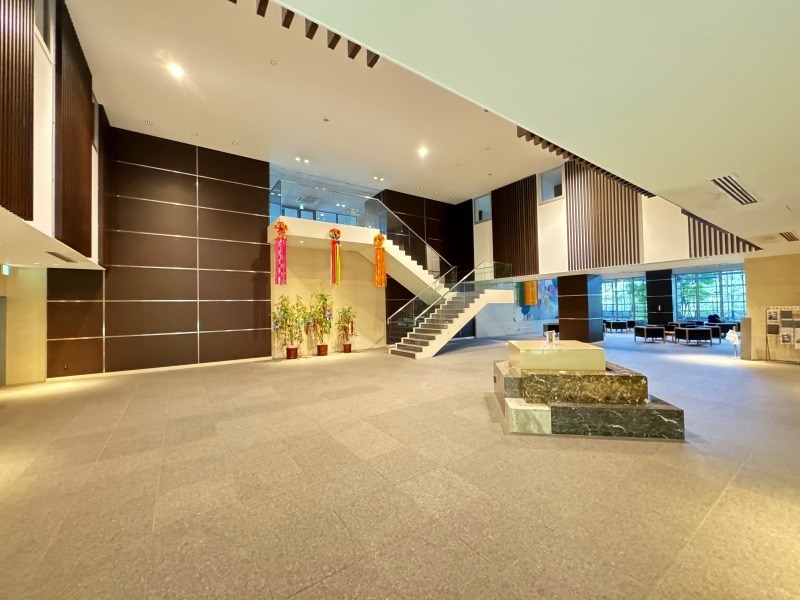 ＢＥＡＣＯＮ　Ｔｏｗｅｒ　Ｒｅｓｉｄｅｎｃｅ 共用部写真（エントランス）