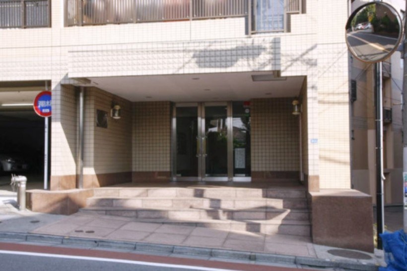 ハイホーム南馬込 共用部写真（エントランス）